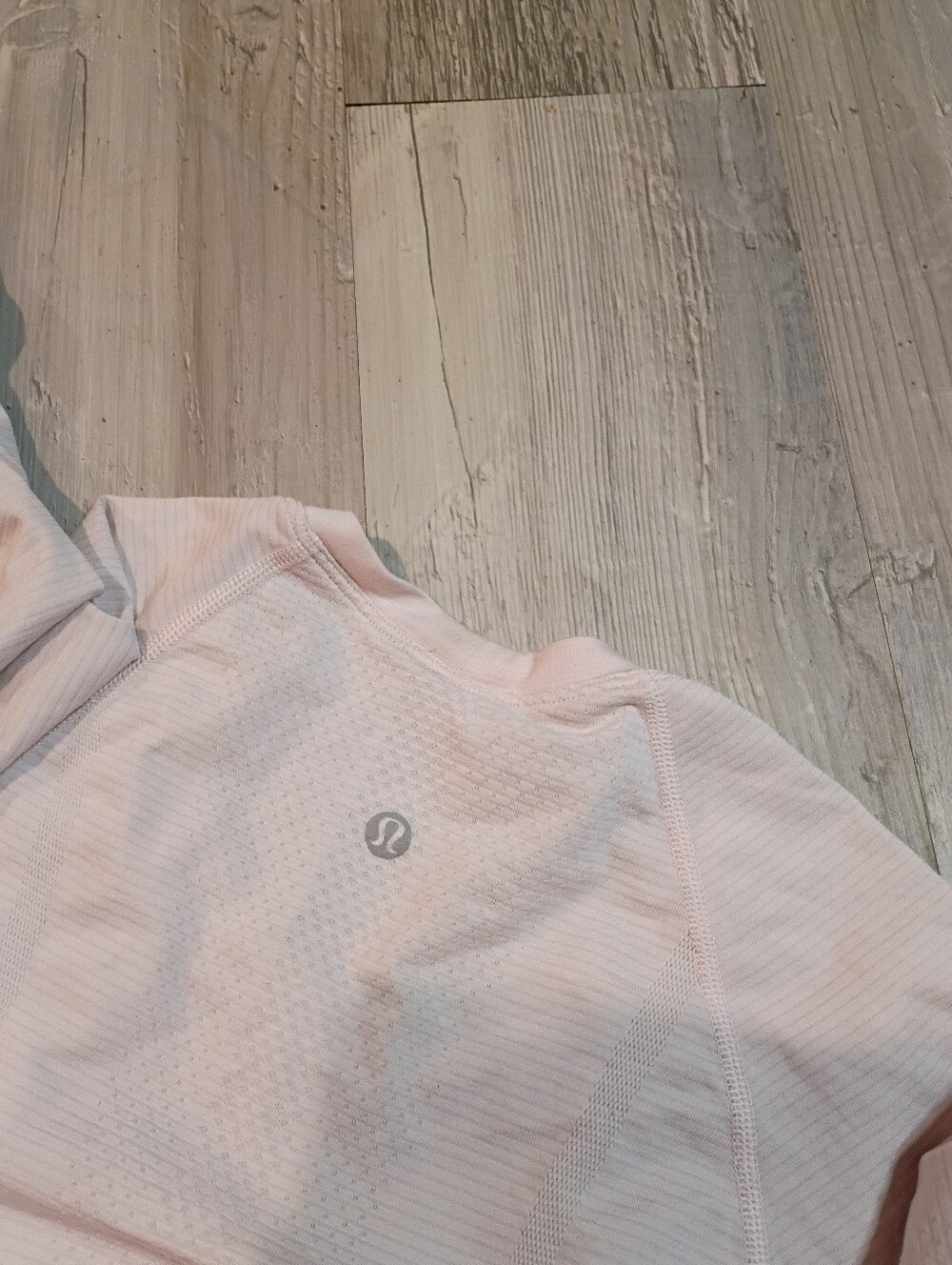 Lululemon - Picture 5 of 5